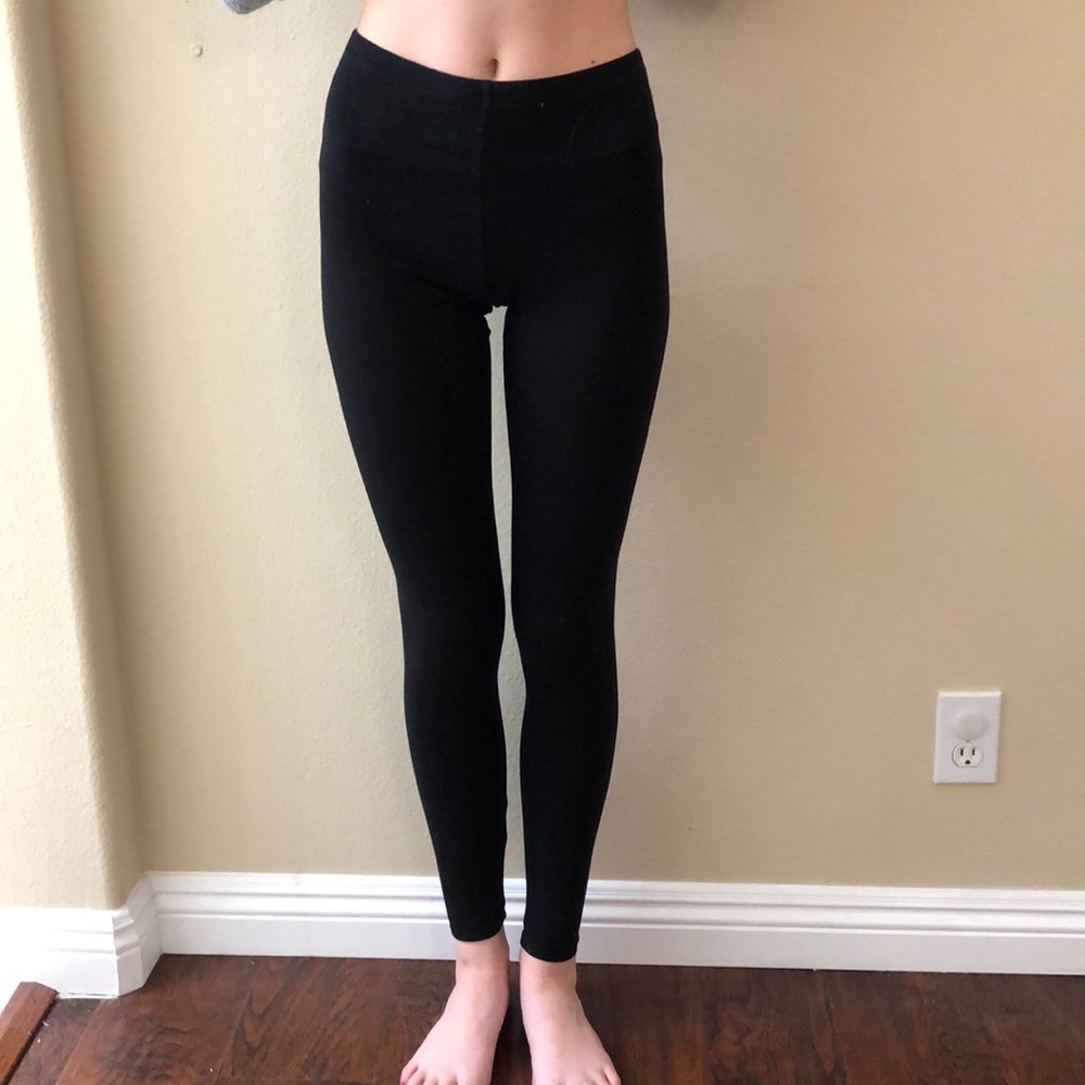 black leggings